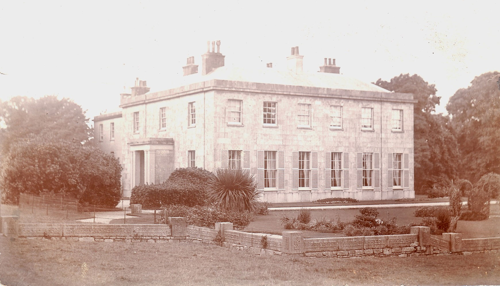 The History of Mylor -Enys Manor