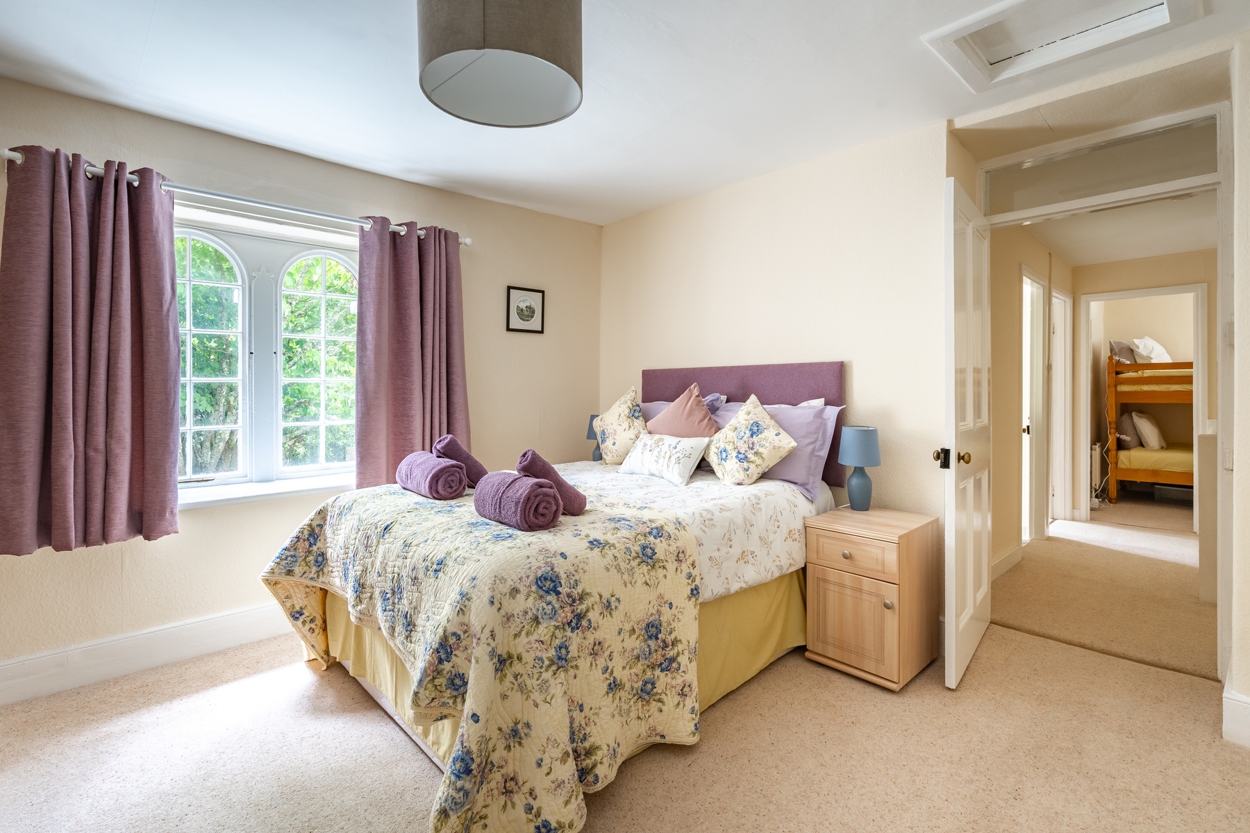 Gardeners Cottage Master Bedroom 1